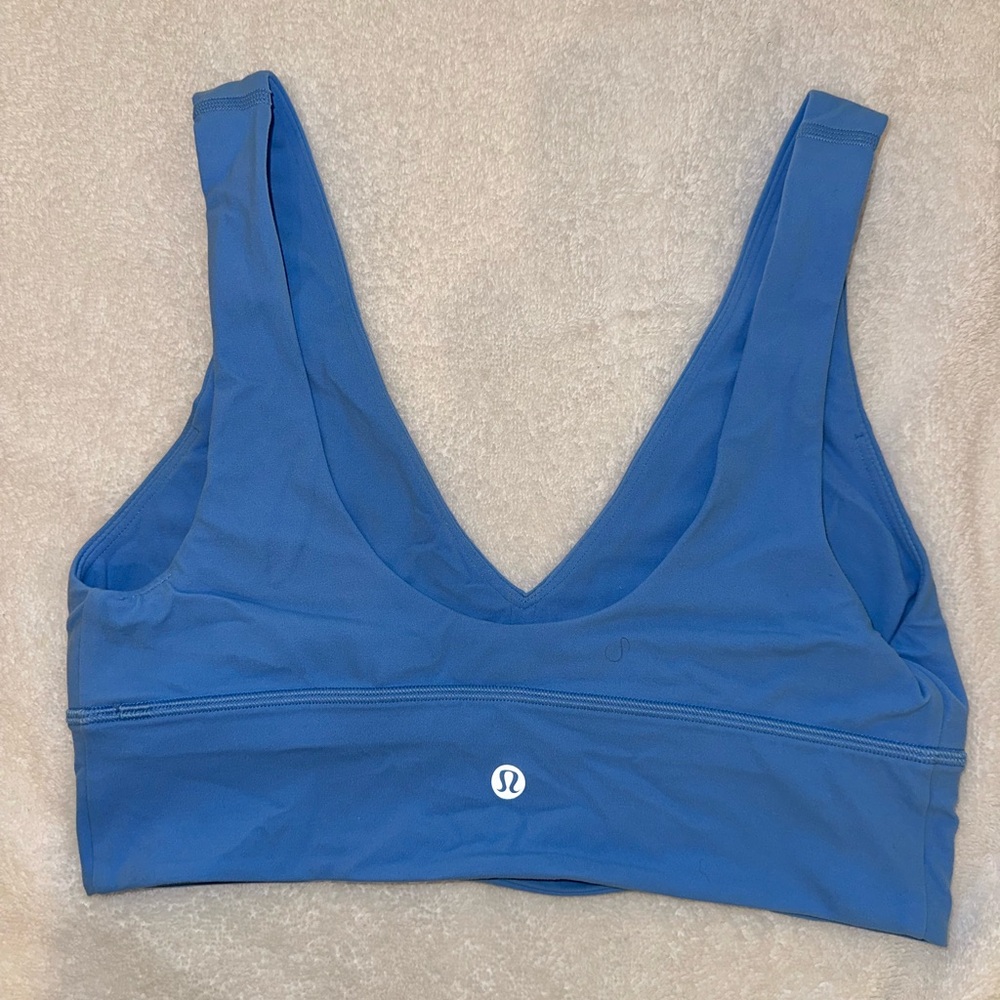 Lululemon bra/tank size 8. Gently worn!